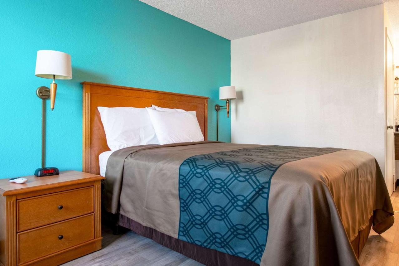 Econo Lodge Kent Exterior foto